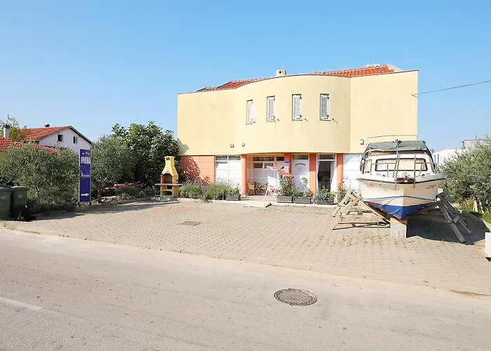 Jadranko Hotell 3*